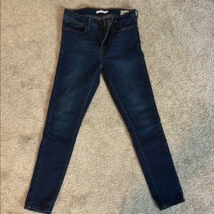 Levi Skinny Jean
